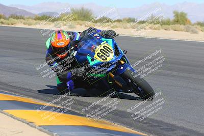 media/Oct-30-2022-CVMA (Sun) [[fb421c3cec]]/Race 11 Amateur Supersport Open/